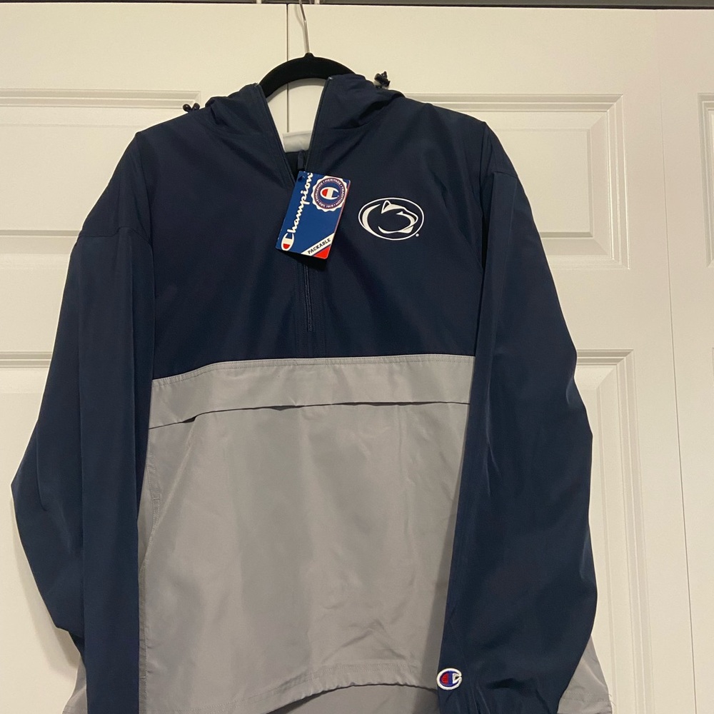 PENN STATE, Champion brand 1/2 zip